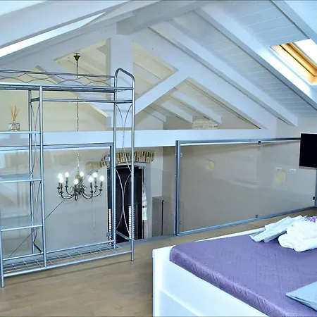 Apartment Loveloft